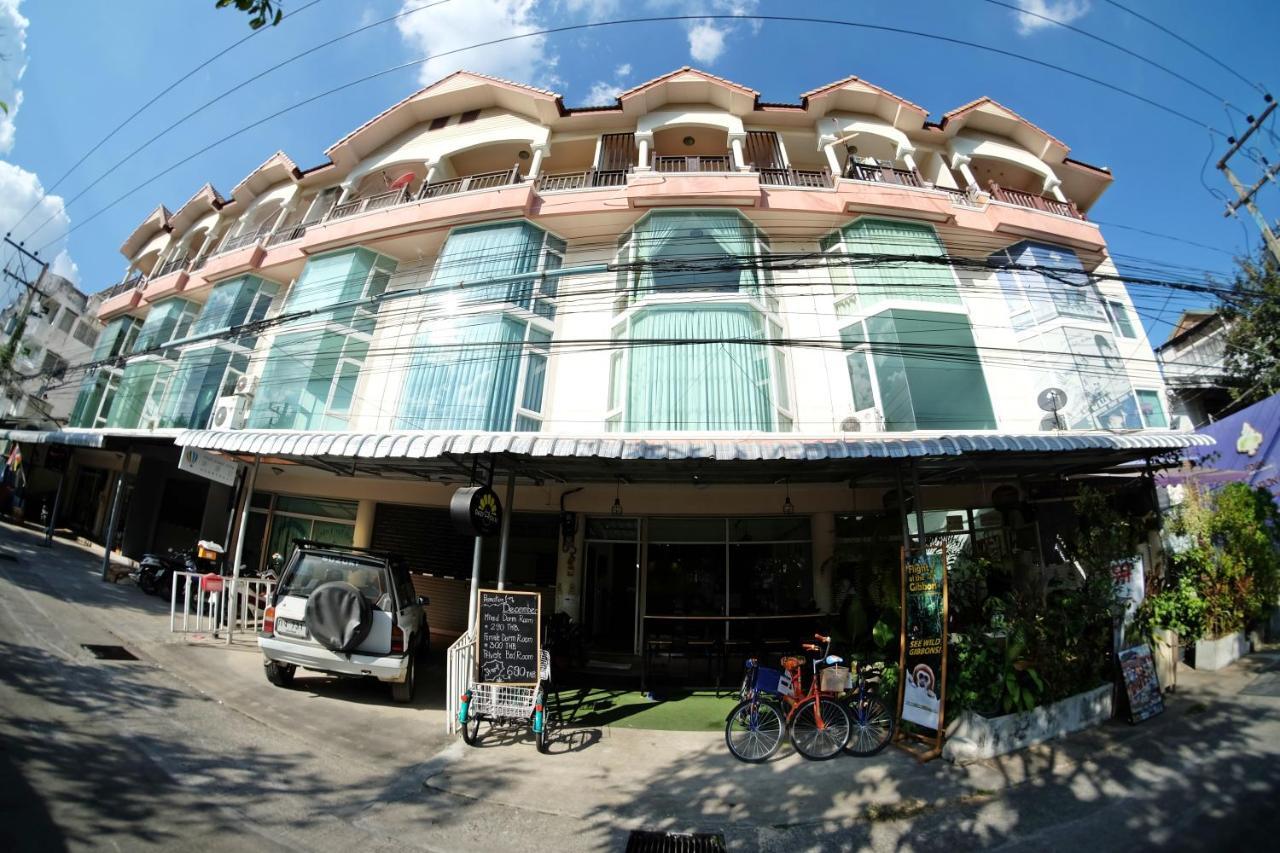 Daizy House Hostel Chiang Mai Exterior photo